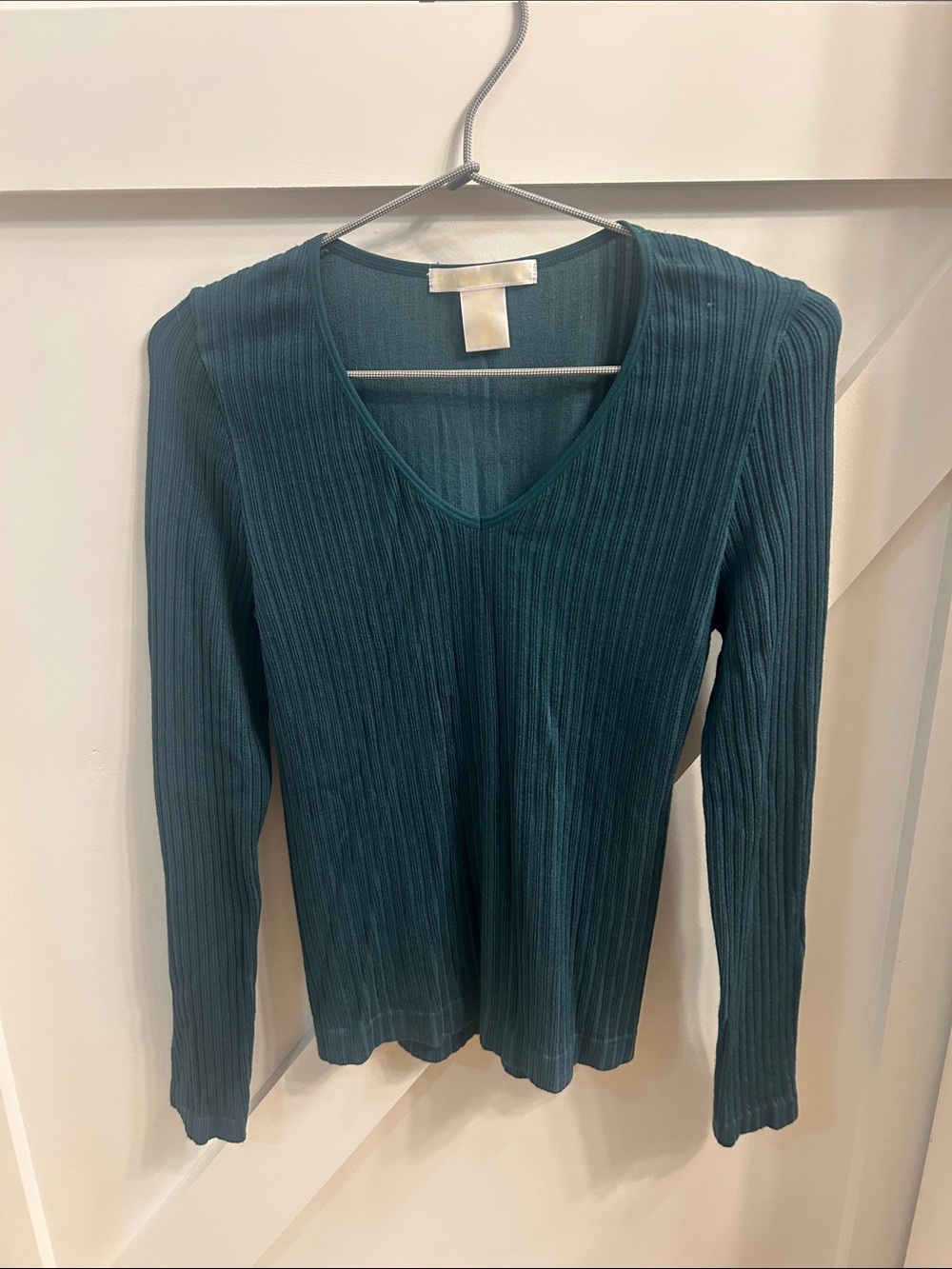 Ribbed V-Neck Long Sleeve Top in Teal - Unbranded